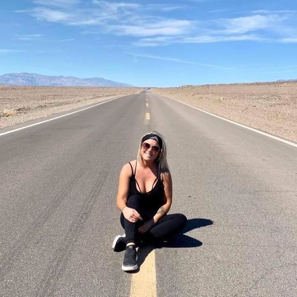 Meet your Posher, Stephanie - Picture 1 of 1